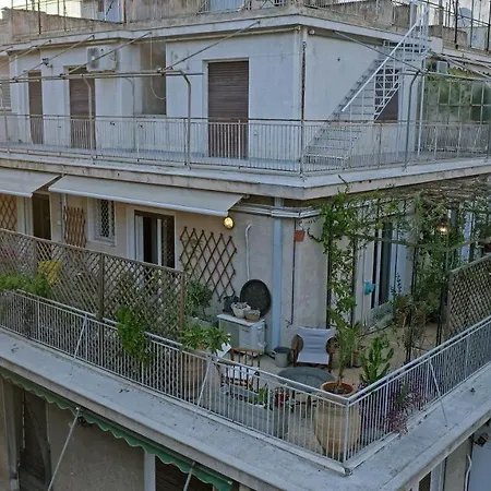 Noir: 1920s Vibe On The East Mediterranean Apartmán Atény